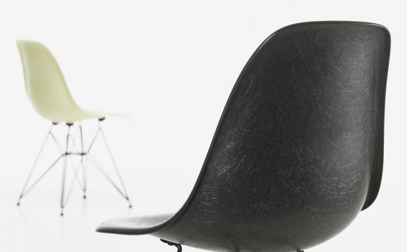 NEU: Eames Fiberglass Chairs 04-06