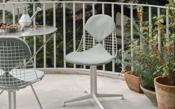 NEU: VITRA EAMES LA FONDA BASE