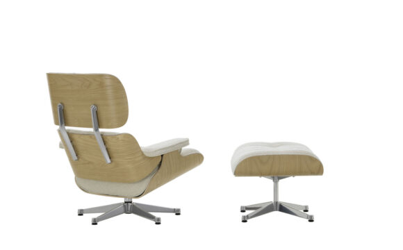 NEUE HÖLZER: VITRA EAMES LOUNGE CHAIR