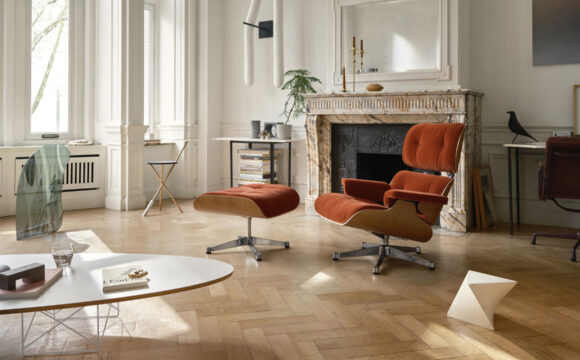VITRA: EAMES LOUNGE CHAIR SPECIAL