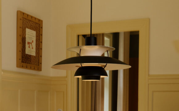 NEU: PH 5 BLACK EDITION VON LOUIS POULSEN