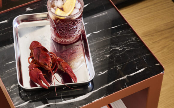 NEU: Beistelltisch Ambito von Tola Dolza